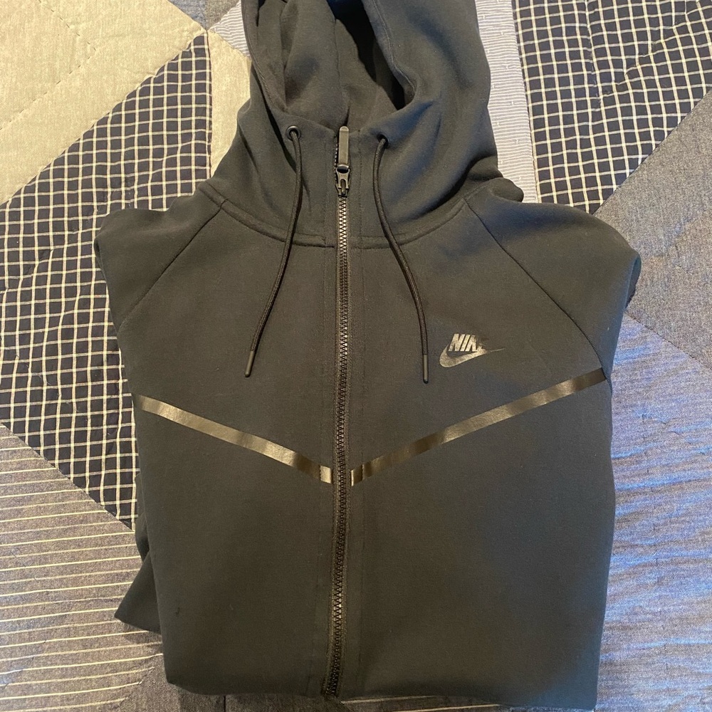 Nike hoodie